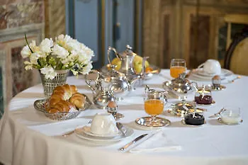 Residenza Napoleone III Bed & Breakfast Rome Italy