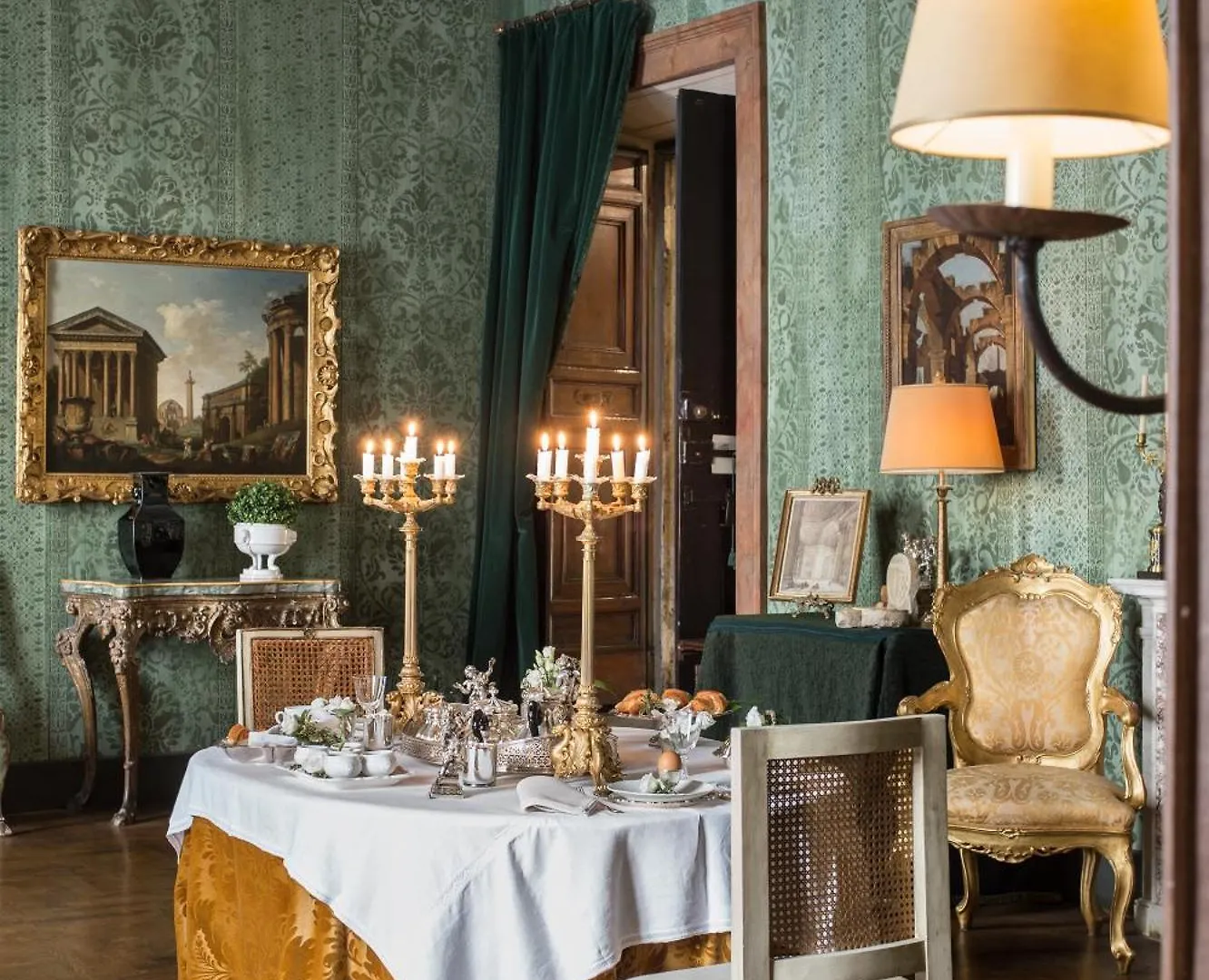 Residenza Napoleone III Bed & Breakfast Rome