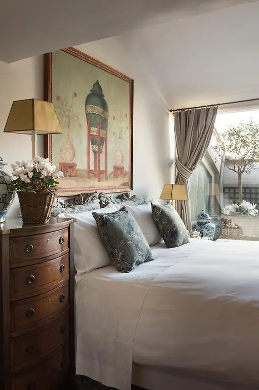 Residenza Napoleone III Bed & Breakfast Rome