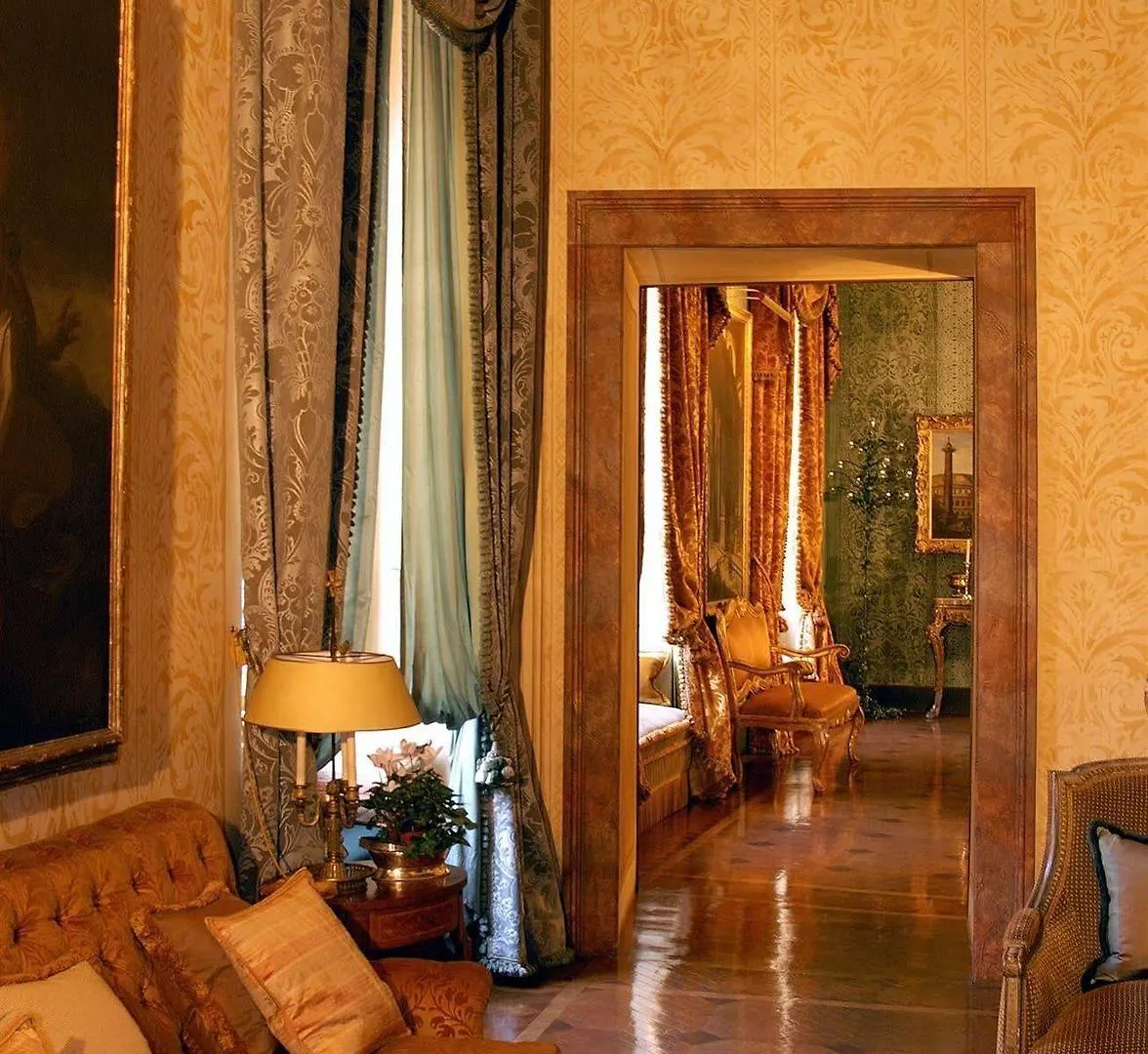 Residenza Napoleone III Bed & Breakfast Rome