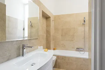 **** Bed & Breakfast Residenza Napoleone III Bed and Breakfast Rom Italien