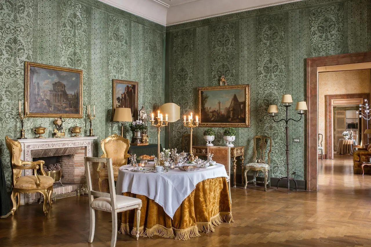 Residenza Napoleone III Bed and Breakfast Rom 4*,  Italien