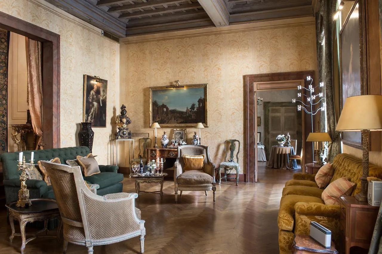 Residenza Napoleone III Bed and Breakfast Rom 4*,